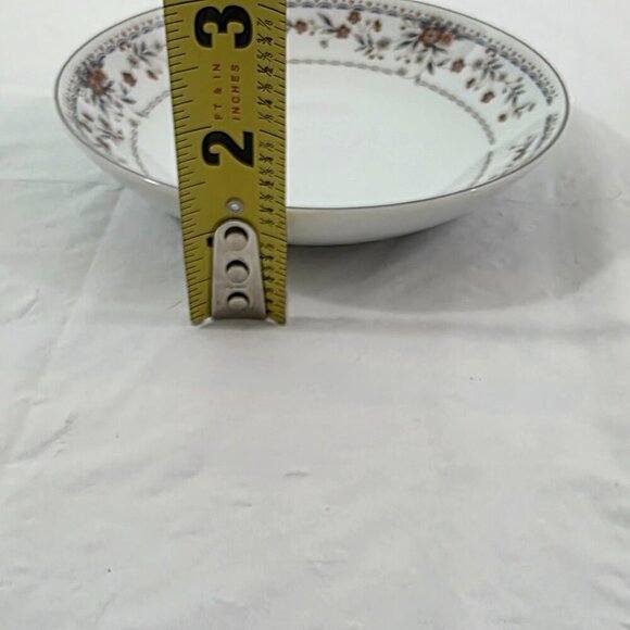 Wade Sone Japan Claremont 4 Appetizer Plates + 4 Berry Bowls – 8 Piece Set - Picture 11 of 14